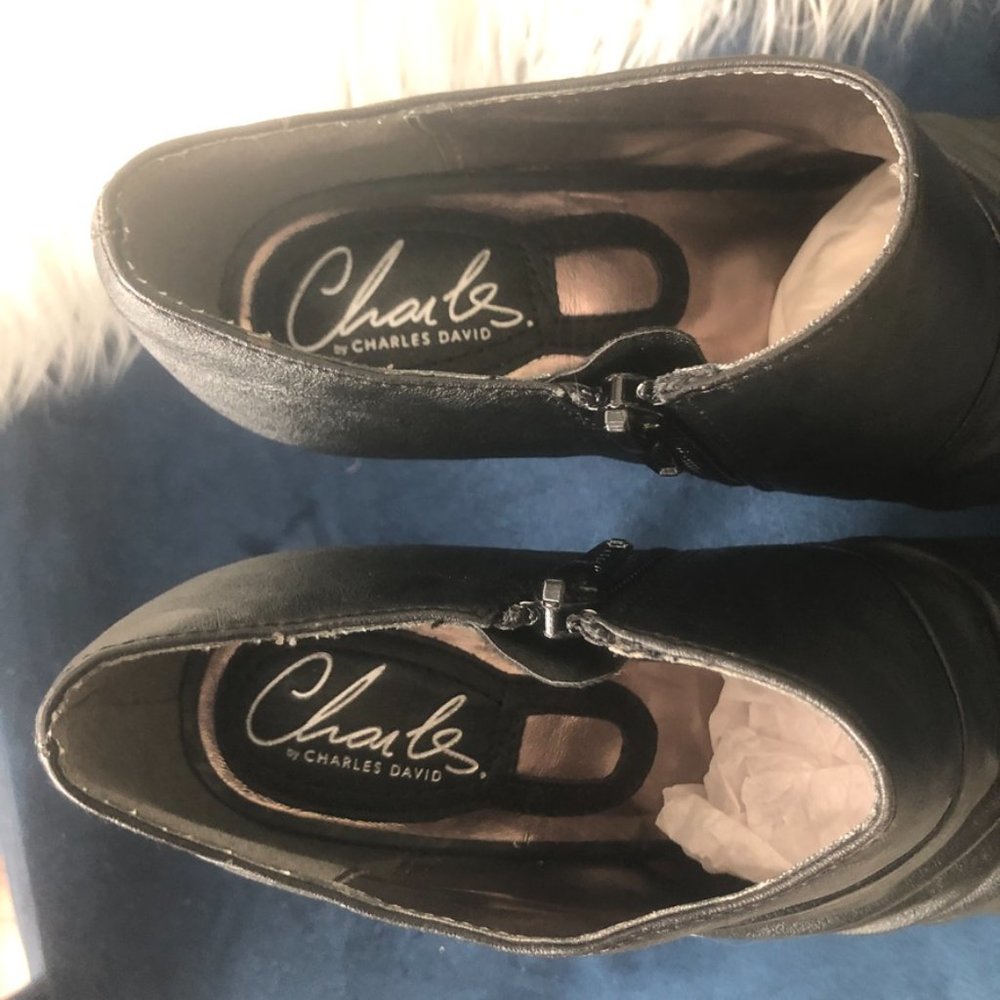 Nib! Charles David Fluster 2 Open Toe Booties - image 6